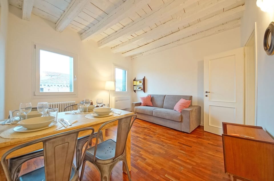 Apartment, 1 Bedroom | Living area