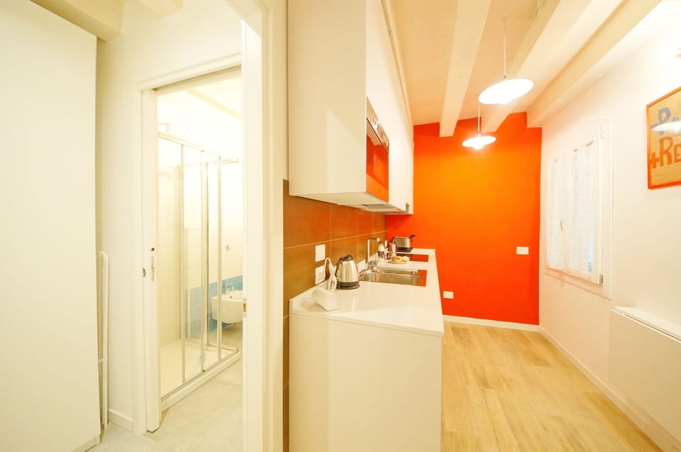 Apartment, 1 Bedroom | Private kitchen | Full-size fridge, microwave, stovetop, dishwasher