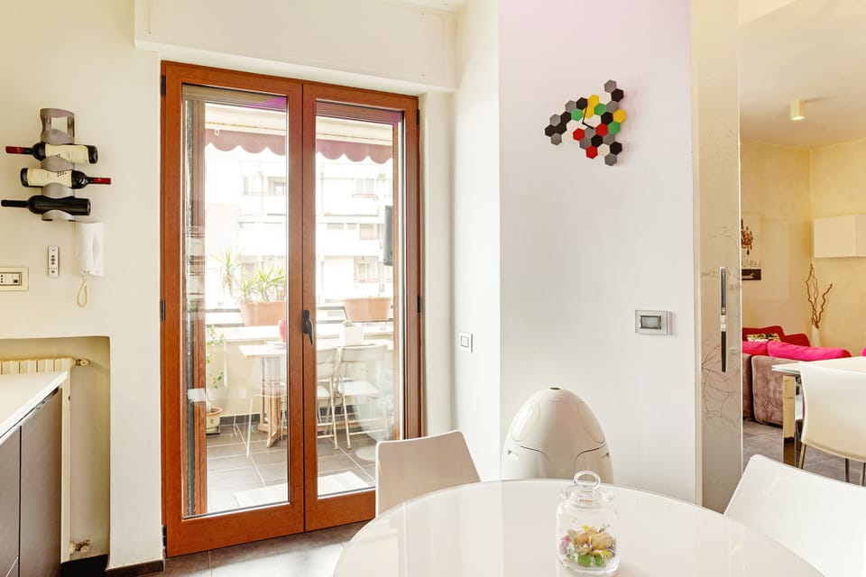 Apartment, 2 Bedrooms | In-room dining