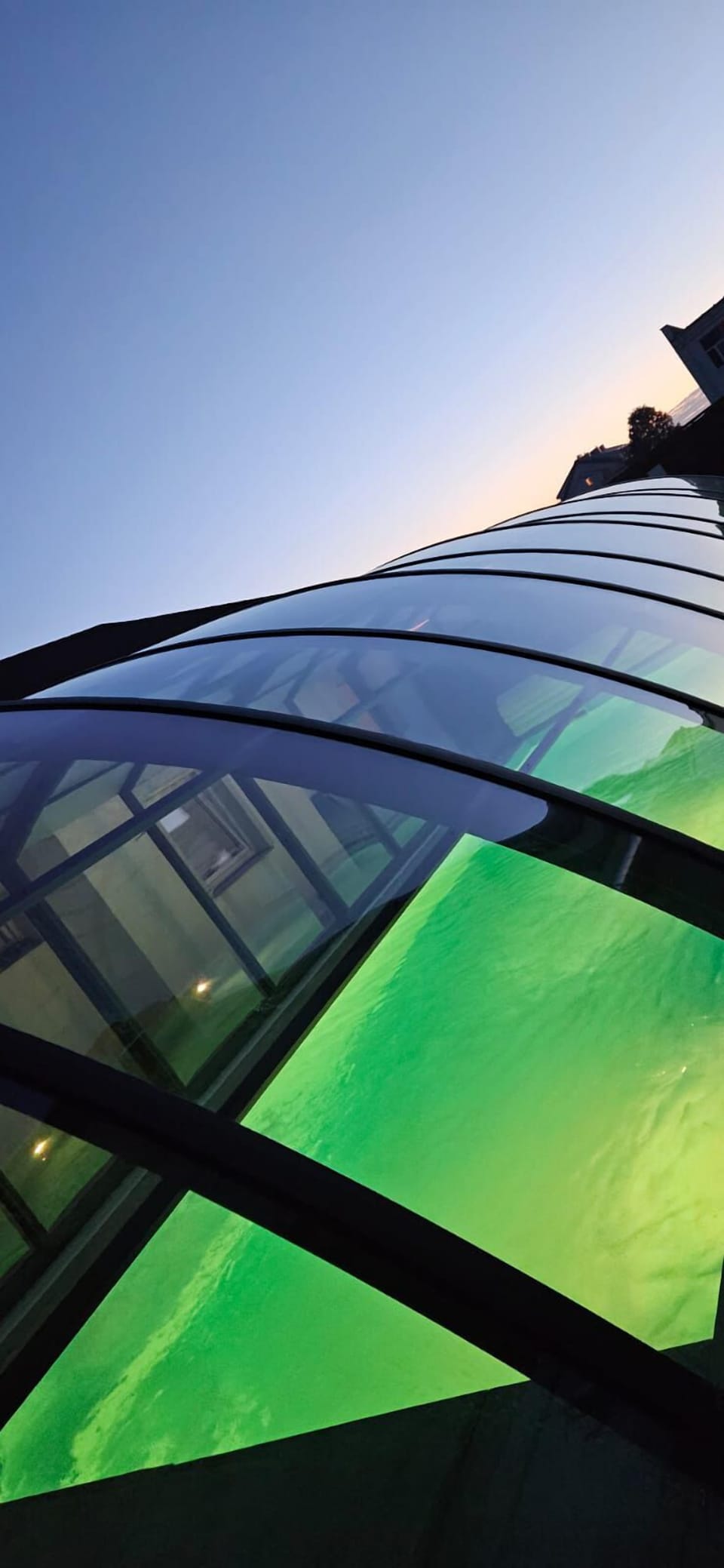 Indoor pool, seasonal outdoor pool, sun loungers