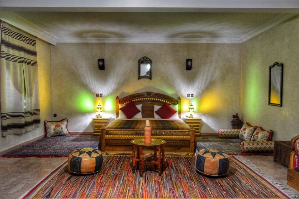 Luxury Suite | 1 bedroom, in-room safe, free WiFi, bed sheets