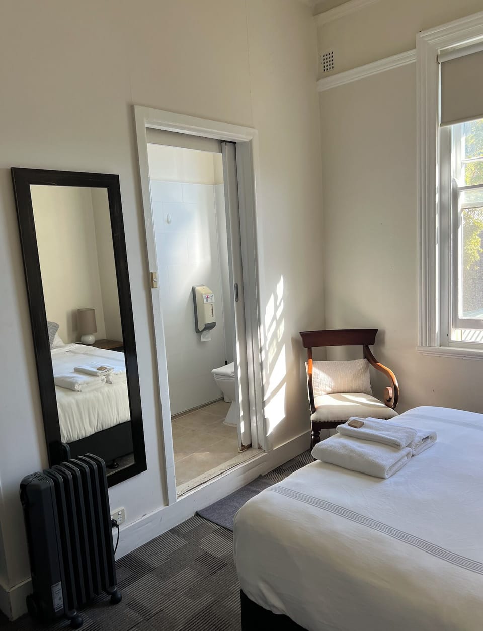 Double Room, Private Bathroom | Hypo-allergenic bedding, in-room safe, desk, blackout drapes
