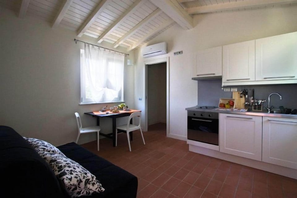 Apartment for 4 people | Private kitchen | Fridge, stovetop, espresso maker, coffee/tea maker