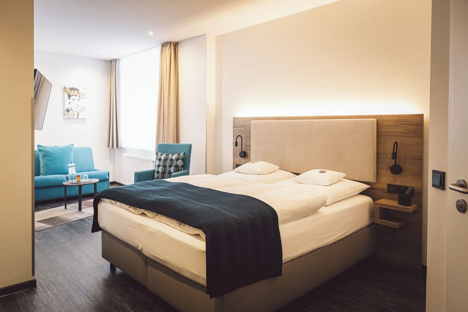 Superior Double Room | Hypo-allergenic bedding, in-room safe, desk, soundproofing