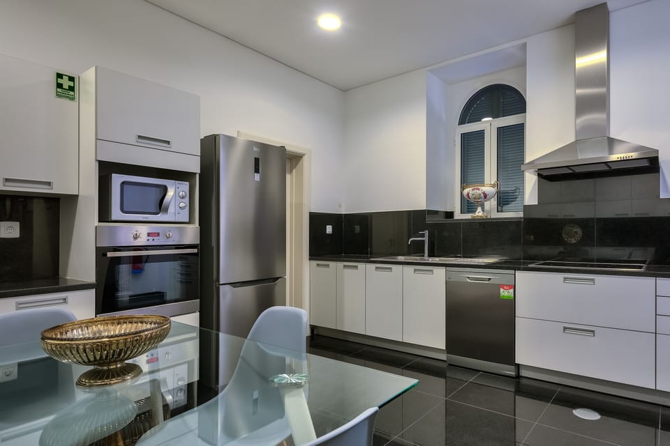 Villa, 4 Bedrooms, Private Pool | Private kitchen | Fridge, microwave, oven, stovetop