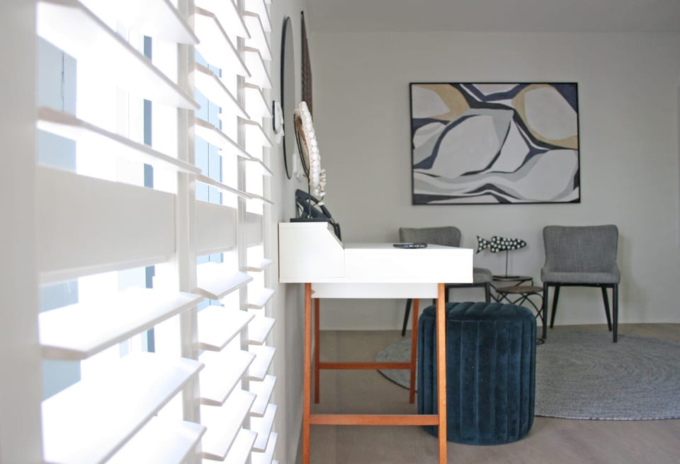 Standard Suite | Minibar, in-room safe, individually decorated, individually furnished