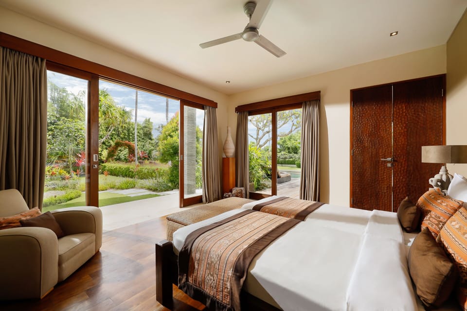 6 Bedroom Pool Villa | In-room safe, individually decorated, individually furnished, desk