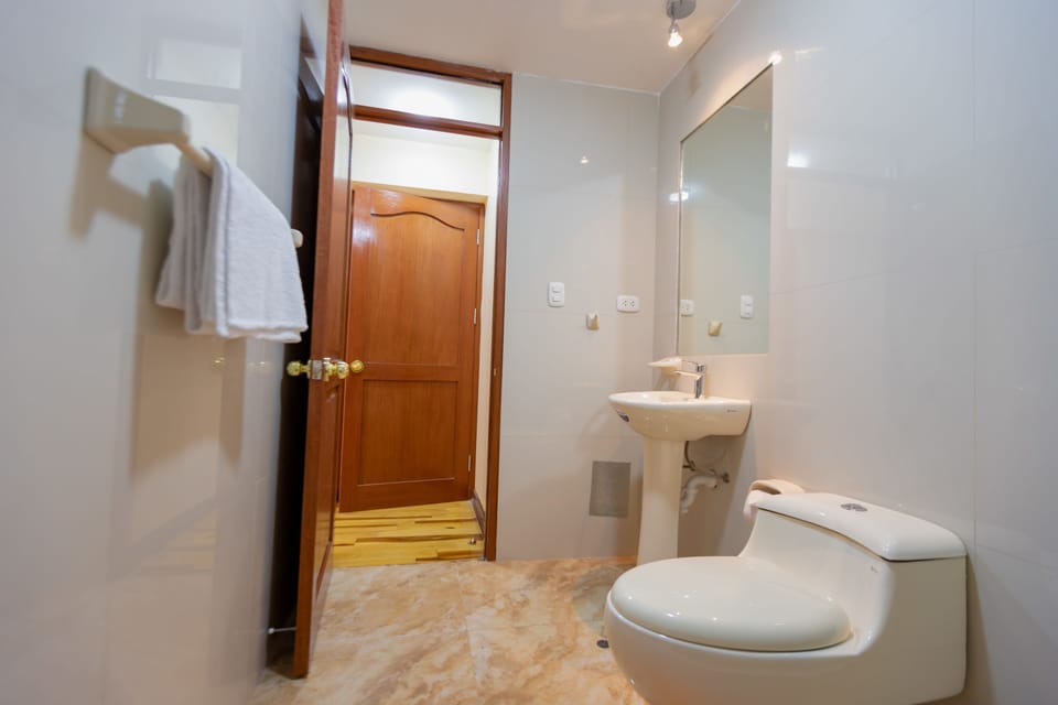 Twin Room | Bathroom | Towels, soap, toilet paper