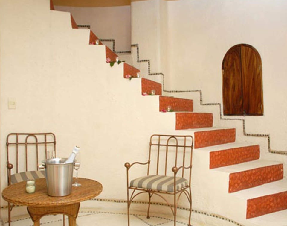 Villa El Faro, 360 View, Stairs | In-room safe, individually decorated, individually furnished