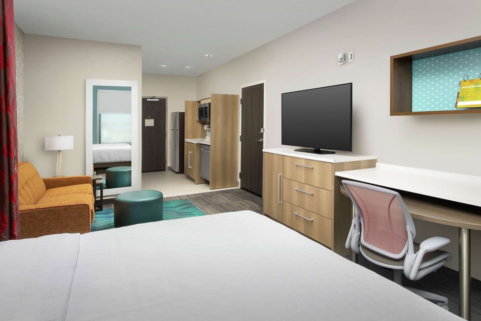 Hypo-allergenic bedding, individually furnished, desk, laptop workspace