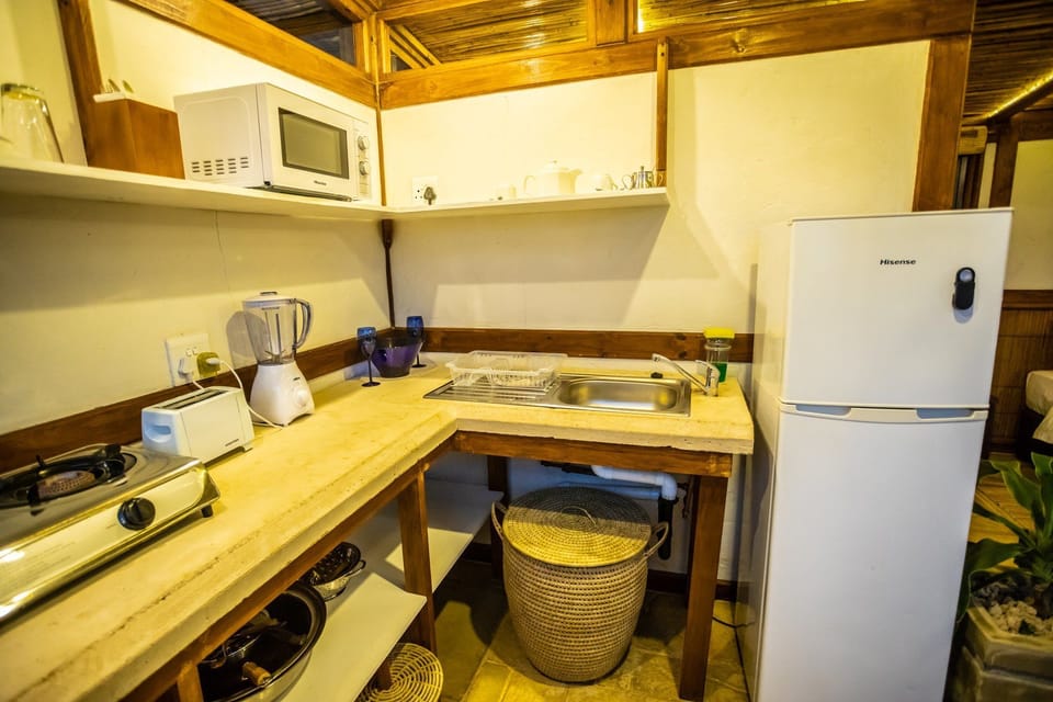 Luxury Chalet | Private kitchenette | Electric kettle