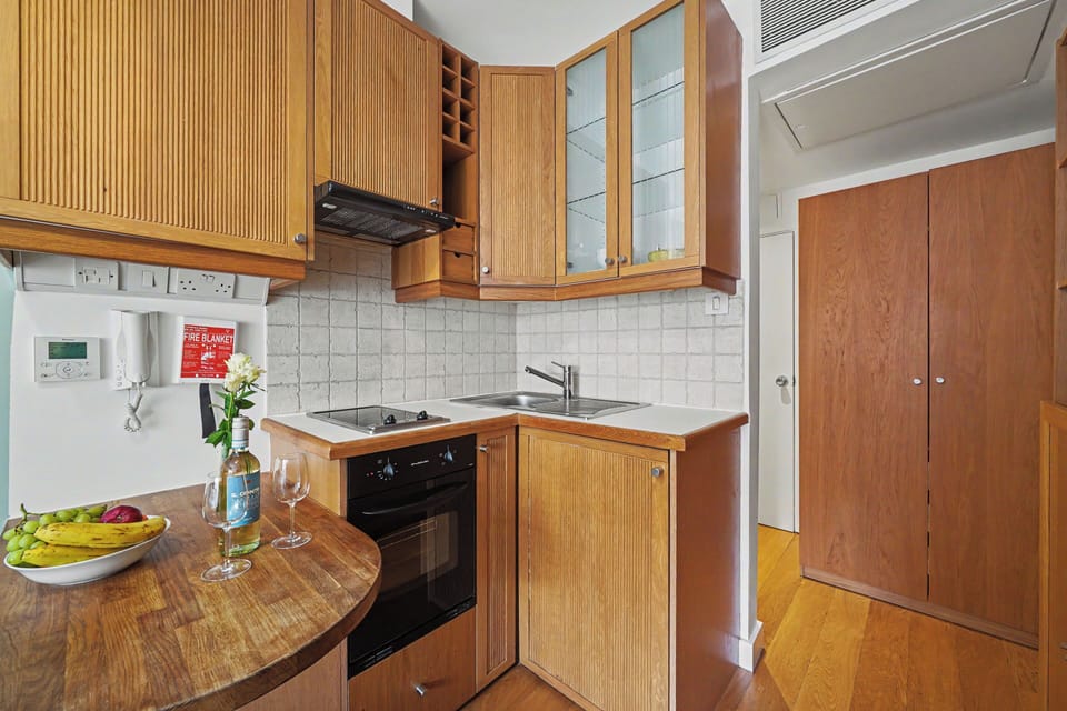 Standard Studio | Premium bedding, in-room safe, iron/ironing board (on request)