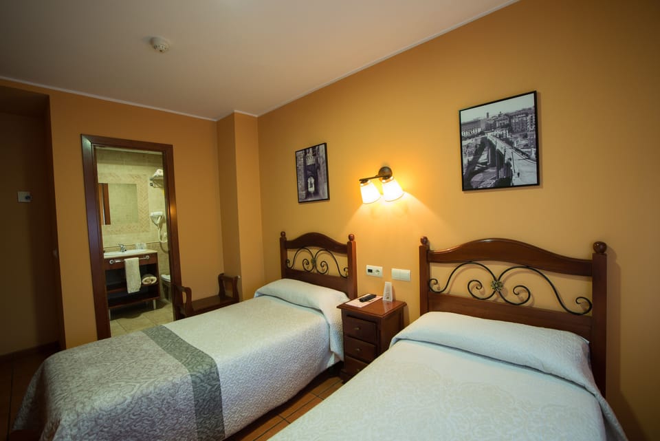 Hostal Serruchi Hostel in Teruel