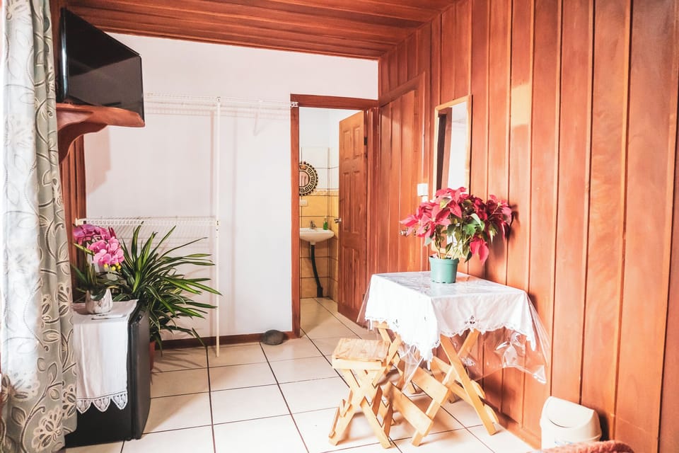 Cabinas Lupita Lodge in La Fortuna