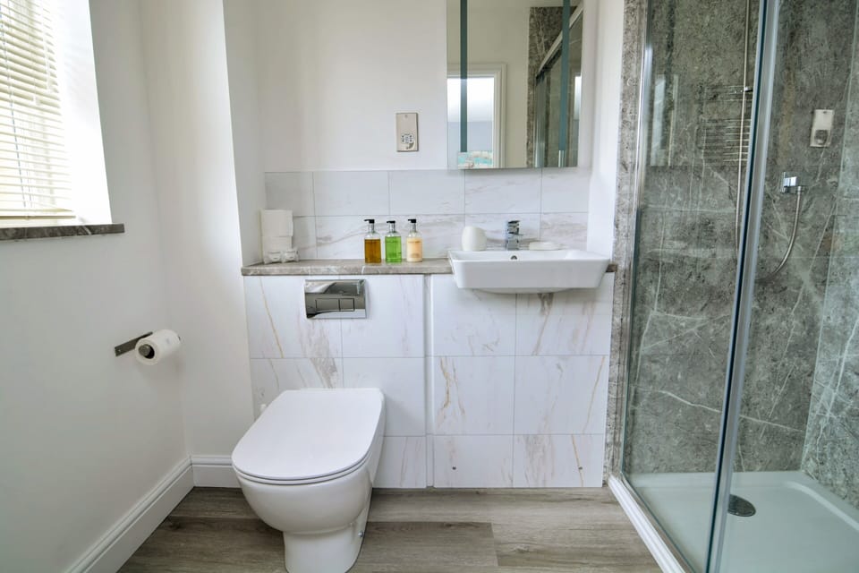 Brightleap Apartments - Hopton House Apartment in Aylesbury Vale