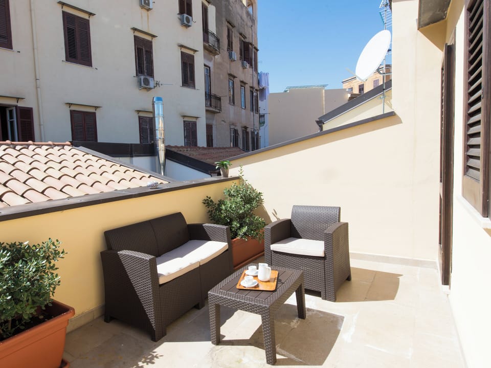 Apartment, 2 Bedrooms (6A) | Terrace/patio