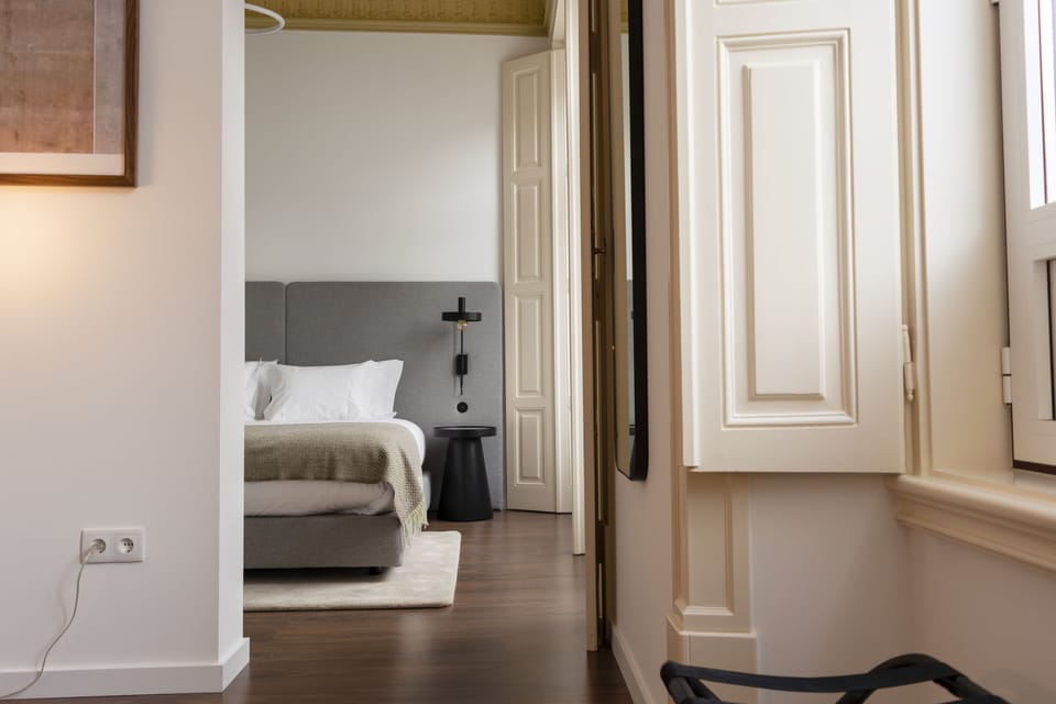 Deluxe Double Room | Hypo-allergenic bedding, pillowtop beds, individually decorated