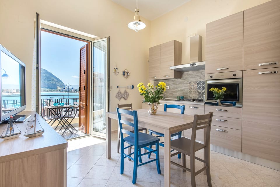 Apartment, 1 Bedroom | Private kitchen | Full-size fridge, oven, stovetop, electric kettle