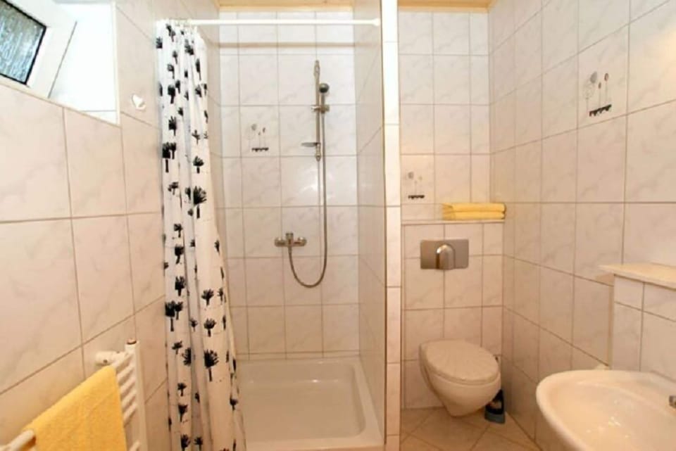Double Room | Bathroom | Towels