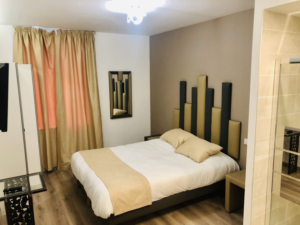 Comfort Double Room, Ensuite, Canal View | 1 bedroom