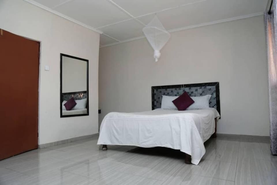 1 bedroom, iron/ironing board, rollaway beds, free WiFi