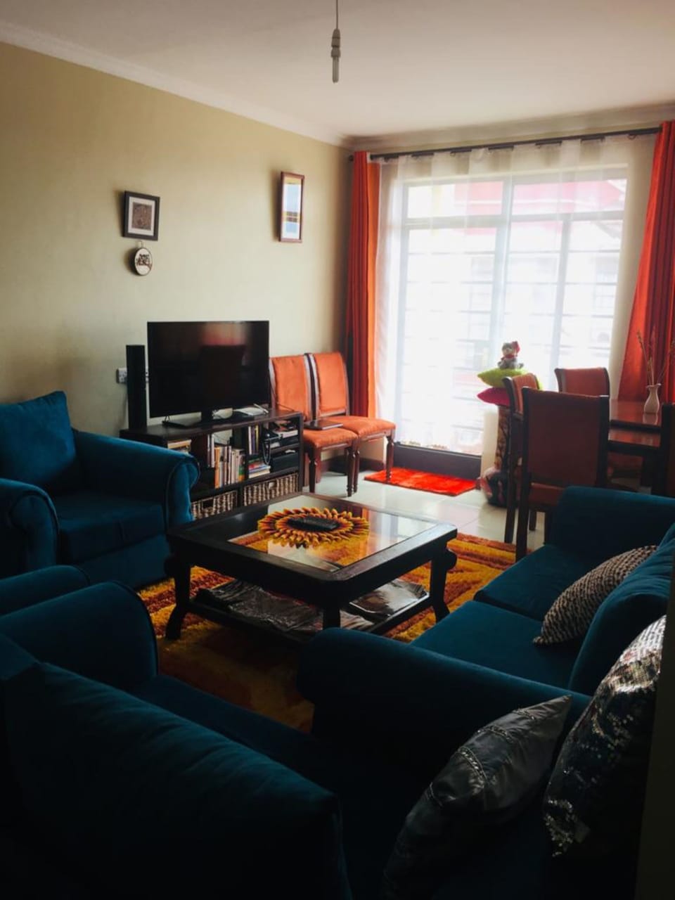 Apartment, 3 Bedrooms | Living room | Flat-screen TV