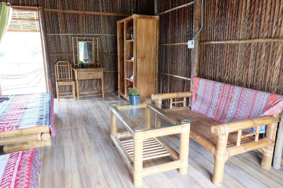 Family Bungalow, Lake View, Ground Floor (Fan) | Minibar, individually decorated, individually furnished, desk