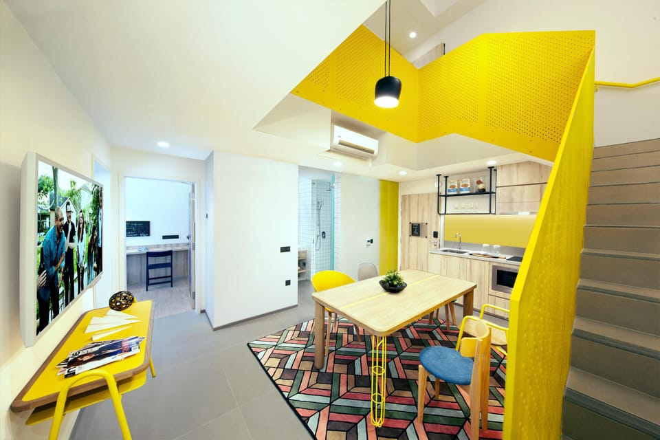 Duplex, 6 Bedrooms (All Together) | In-room safe, desk, laptop workspace, WiFi (free)