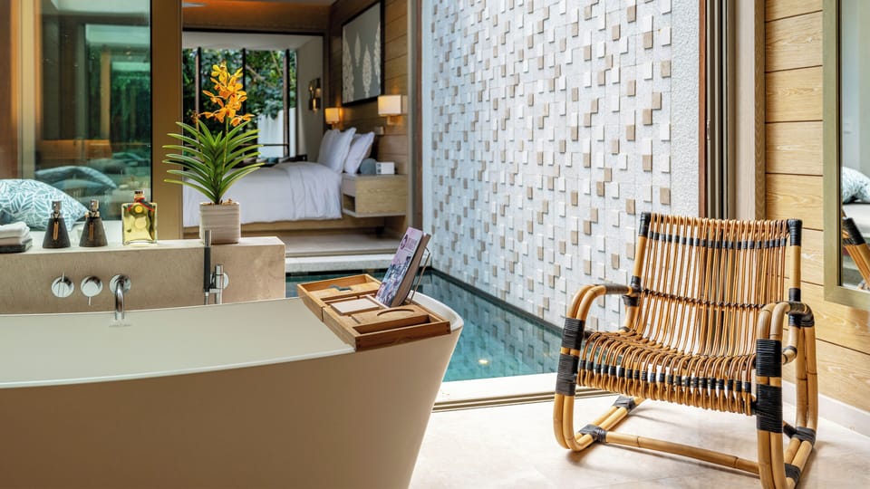 Separate tub and shower, rainfall showerhead, free toiletries