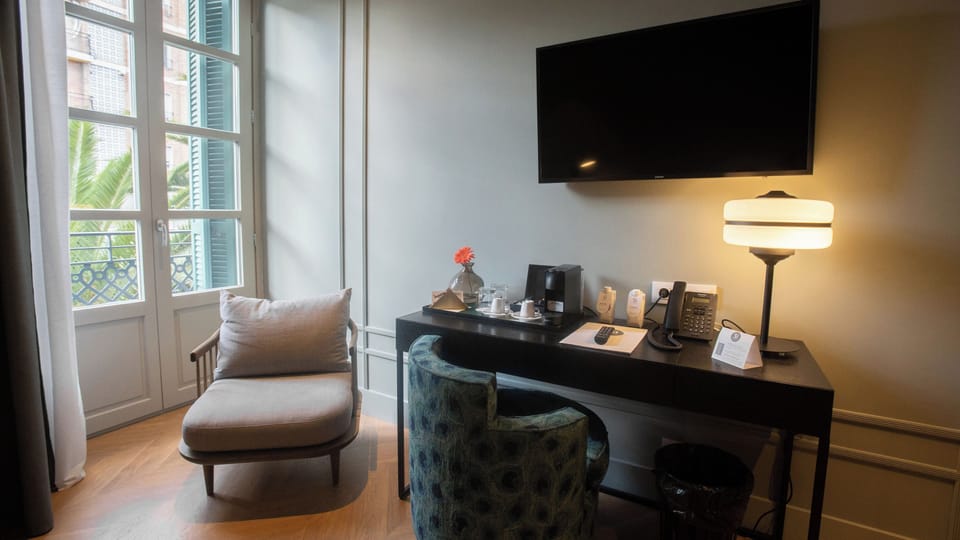 Double or Twin Room | Down comforters, minibar, in-room safe, desk
