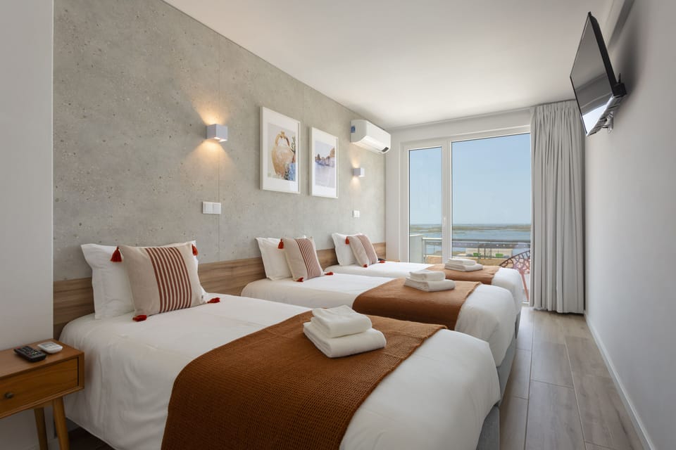 Family Room, 1 Bedroom | Desk, soundproofing, free WiFi, bed sheets