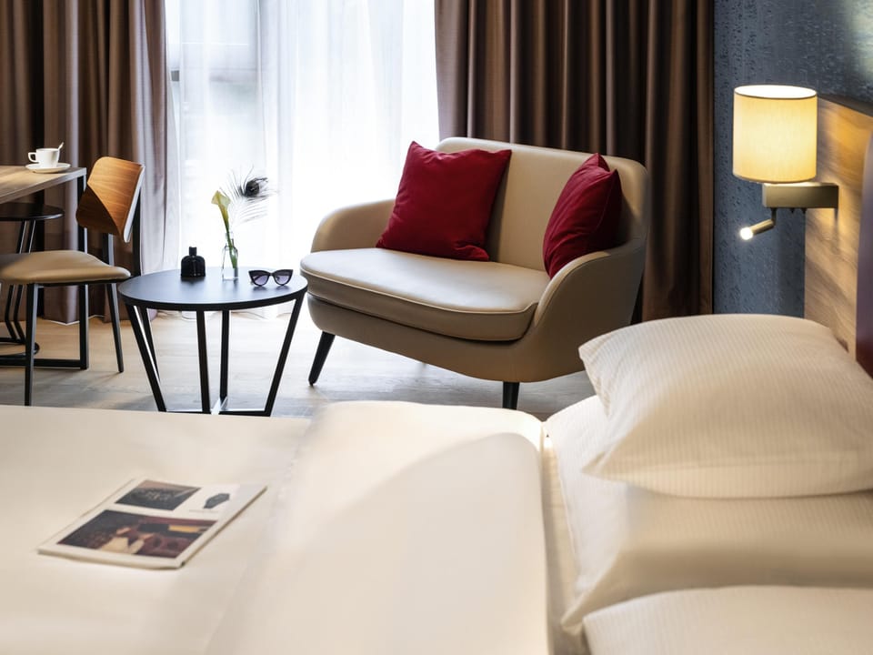 Superior Room, 1 Double Bed | In-room safe, desk, laptop workspace, blackout drapes