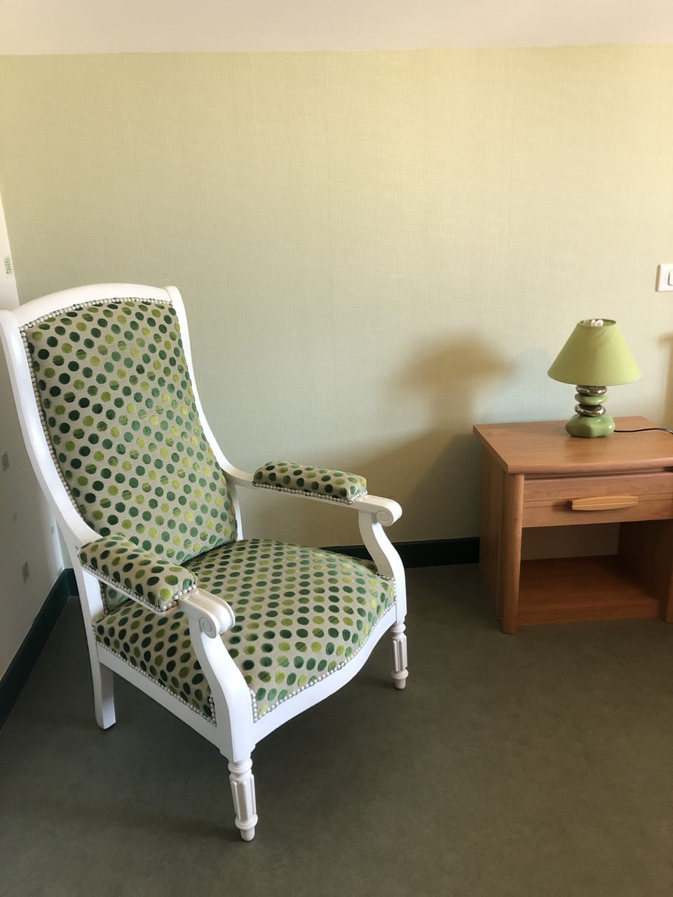 Double Room | 1 bedroom, individually decorated, individually furnished, desk