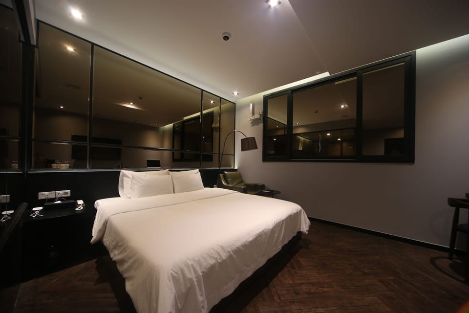 Premium Studio | Premium bedding, individually decorated, individually furnished, desk