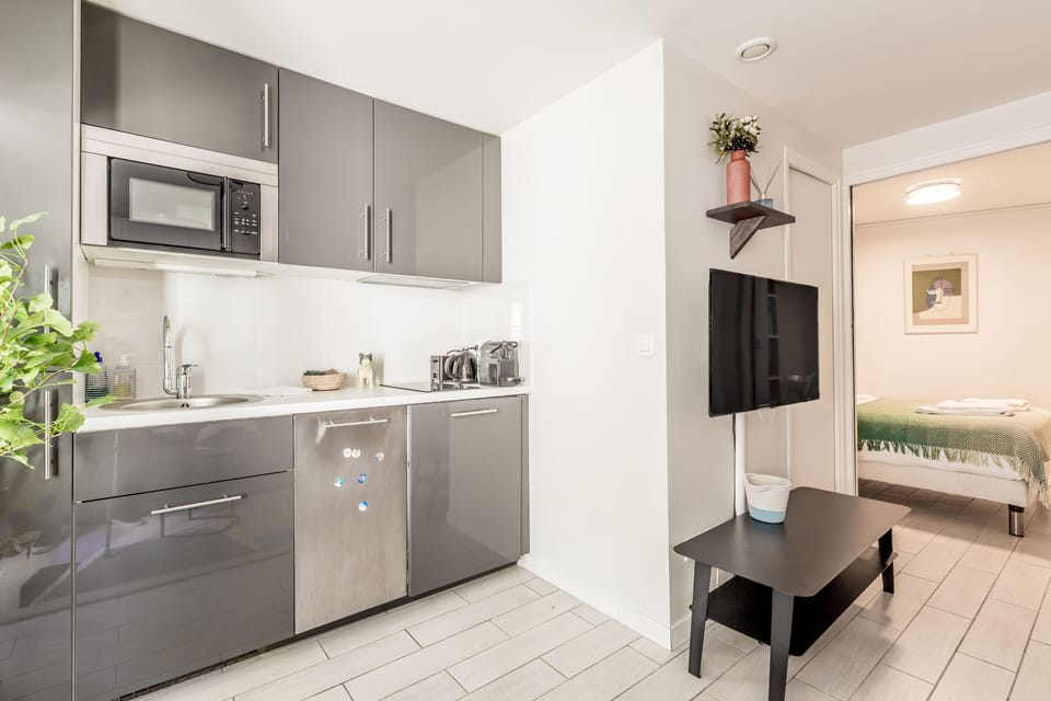 Private kitchenette