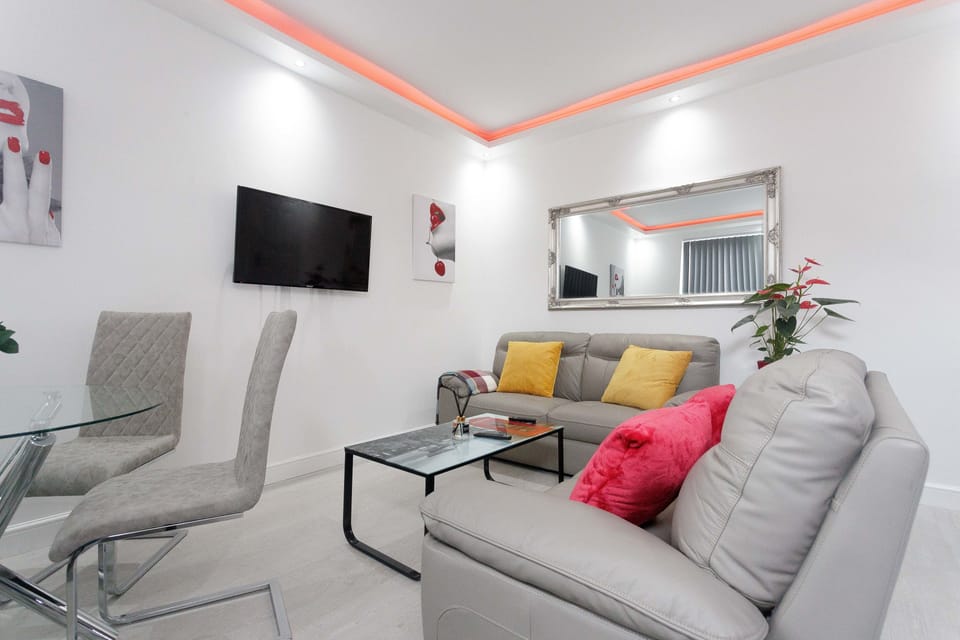 Apartment, Private Bathroom (3 Bedroom apartment ) | Lounge