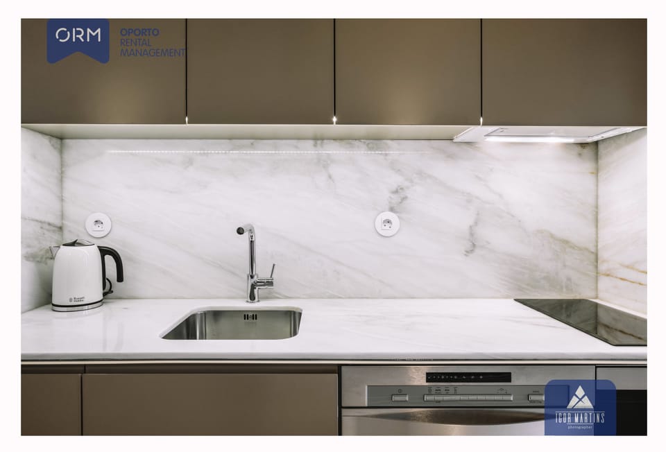 Panoramic Apartment, 1 Bedroom, Terrace | Private kitchen | Coffee/tea maker, full-size fridge, microwave, oven