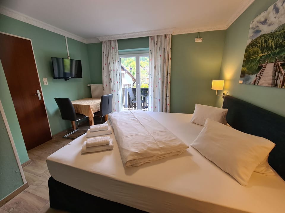 Economy Double Room, Balcony, Mountain View | Premium bedding, desk, laptop workspace, iron/ironing board