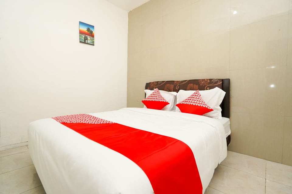 Standard Double Room | Laptop workspace, free WiFi, bed sheets