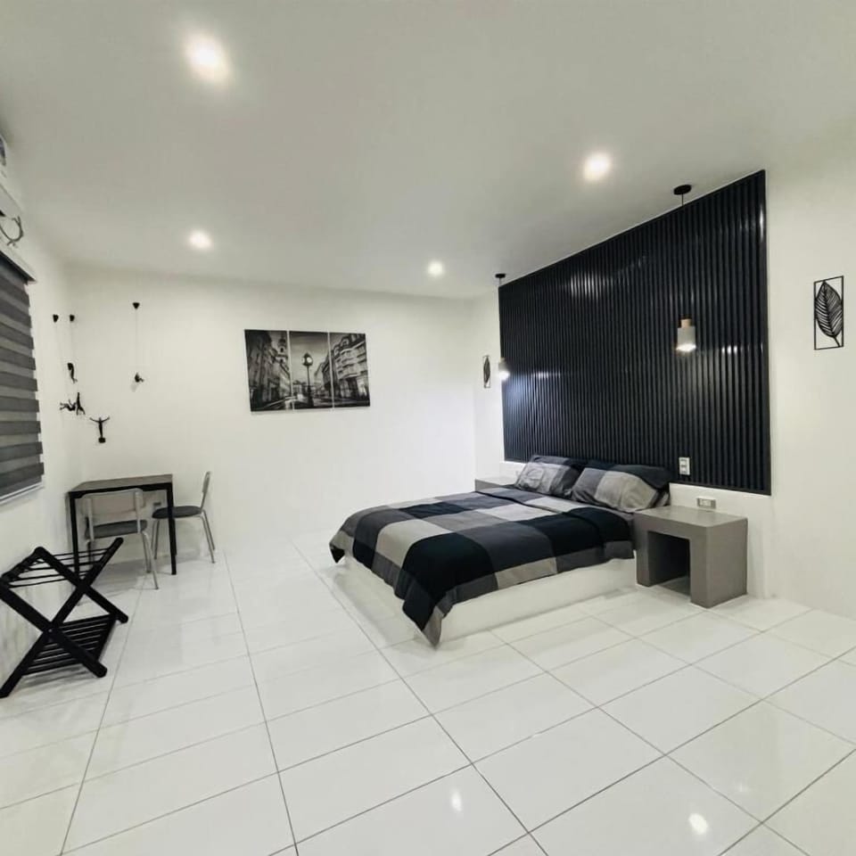 Executive Room | Premium bedding, laptop workspace, bed sheets