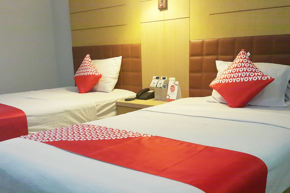 Standard Twin Room | Desk, WiFi (free), bed sheets