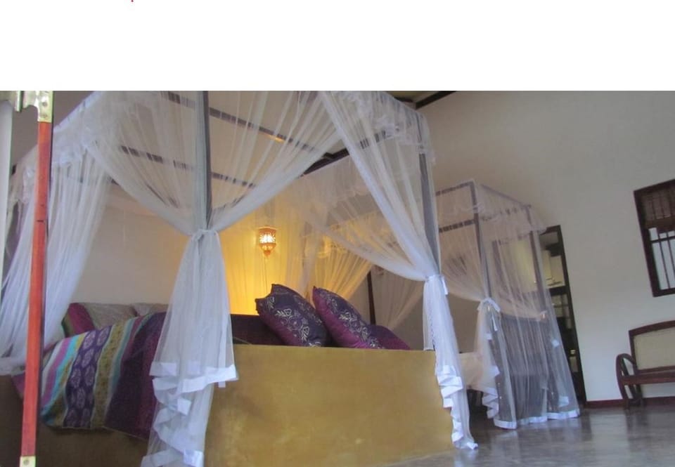 Deluxe Room | Desk, free WiFi, bed sheets