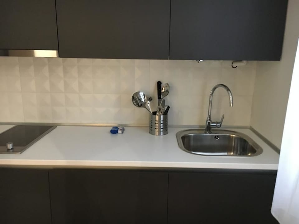 Apartment, 2 Bedrooms | Private kitchen | Fridge, microwave, stovetop, dishwasher