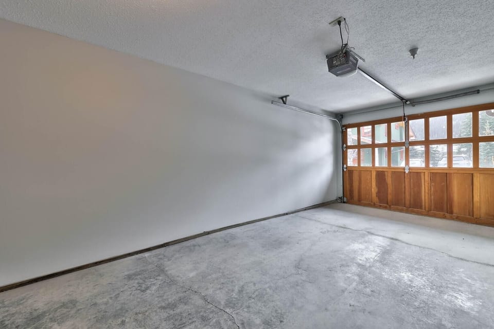 Townhome, 2 Bedrooms | Interior