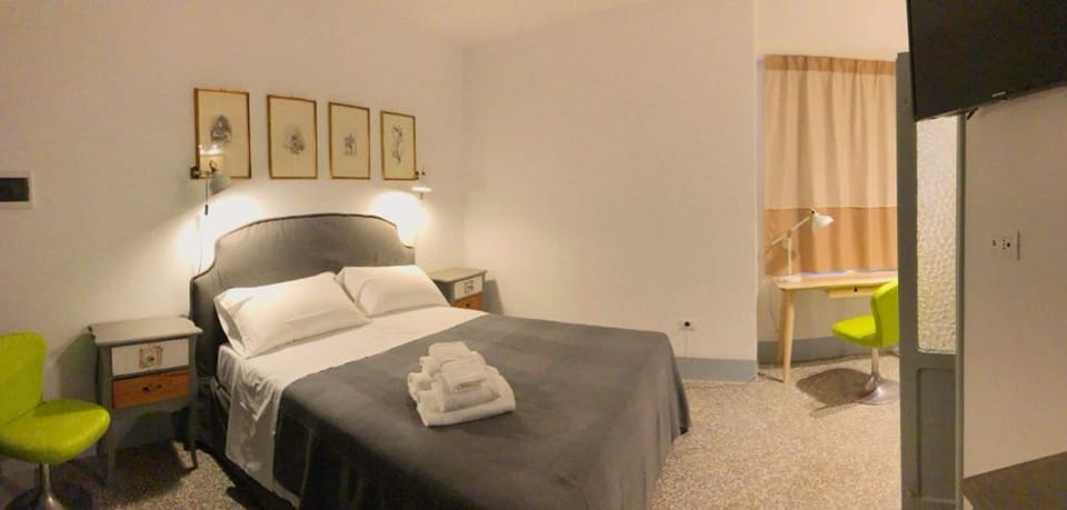 Double Room, Tower (On the 1st floor) | Individually decorated, individually furnished, desk, free WiFi