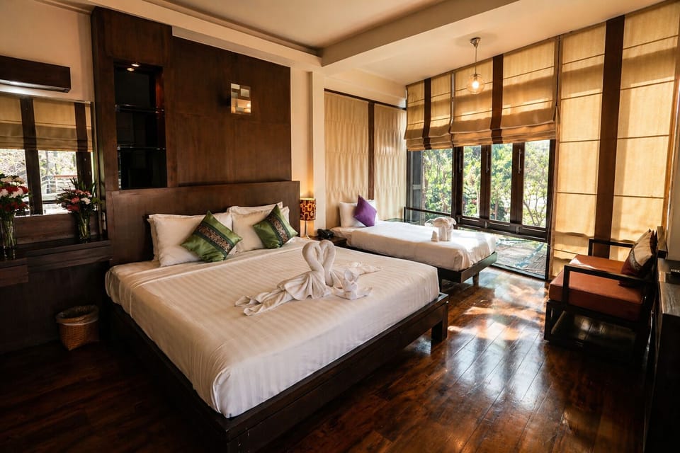 Executive Room | In-room safe, blackout drapes, free WiFi, bed sheets