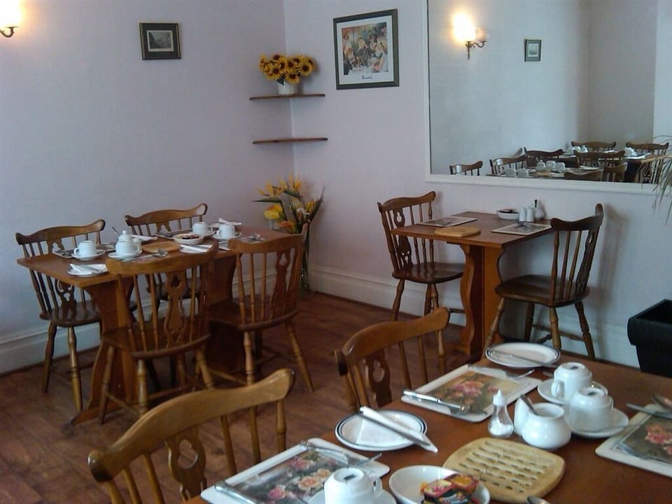 Abbey Lodge Bed and Breakfast in Southampton
