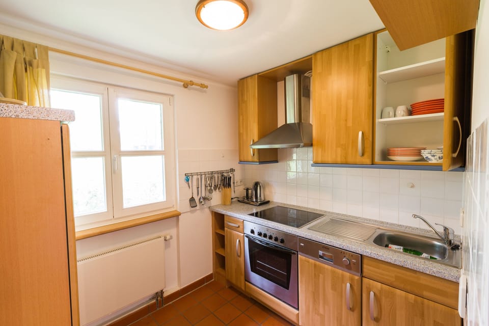 Cottage, 1 Bedroom, Kitchen (Gartenhaus) | Private kitchen | Electric kettle