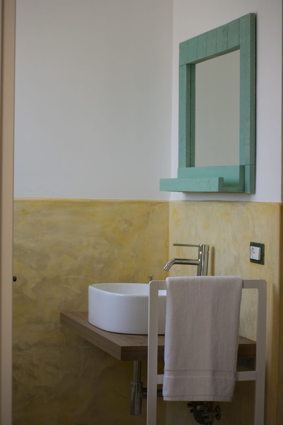 Double Room, Terrace | Bathroom sink