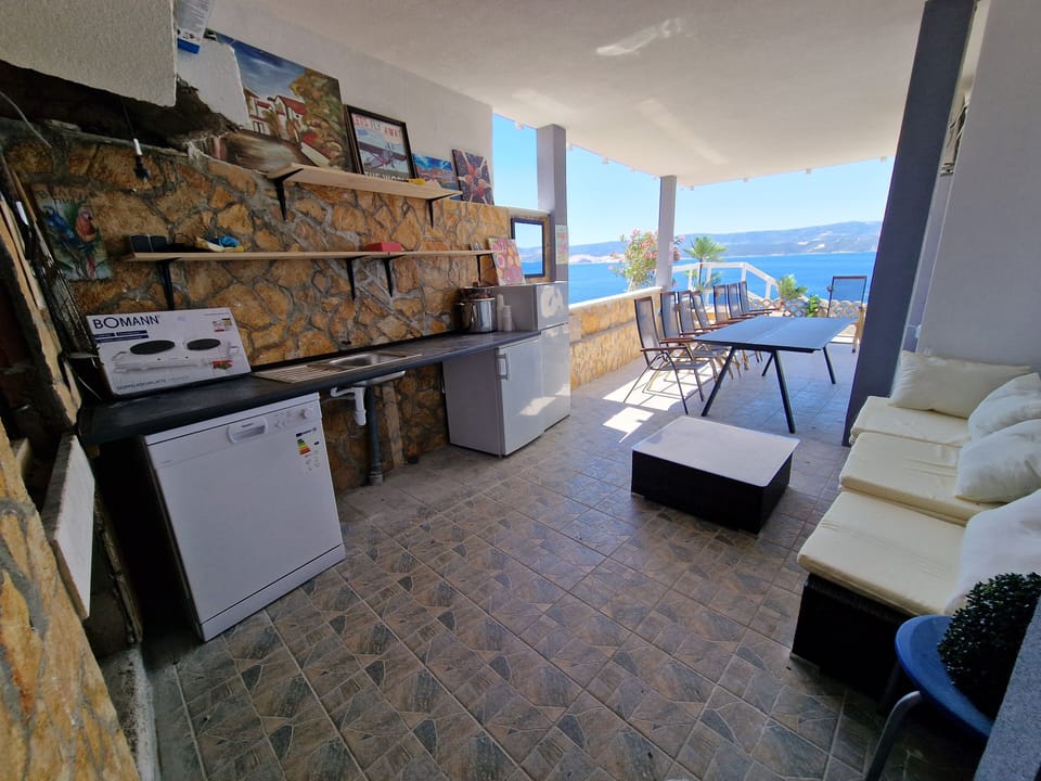 Villa | Living area | Flat-screen TV